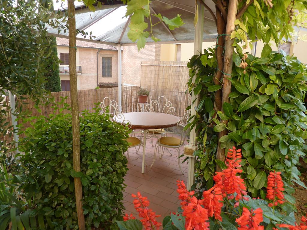 Primettahouse Hotel San Gimignano Exterior photo